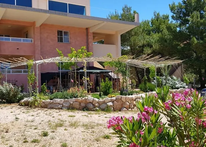 Lägenhet Rab-strandnaehe-meerblick