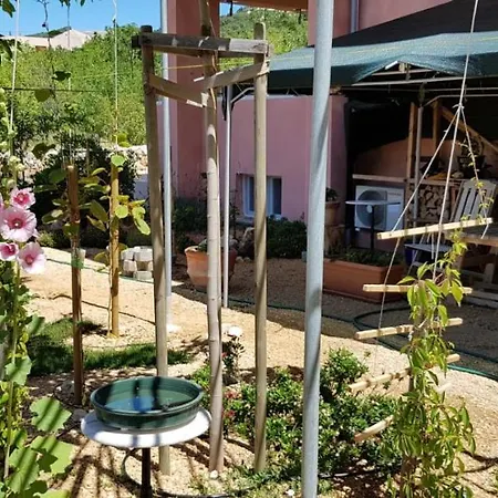 Rab-strandnaehe-meerblick Apartamento *