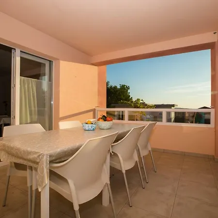Rab-strandnaehe-meerblick Apartamento Barbat na Rabu