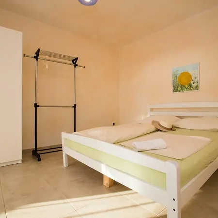 Rab-strandnaehe-meerblick Apartamento Barbat na Rabu